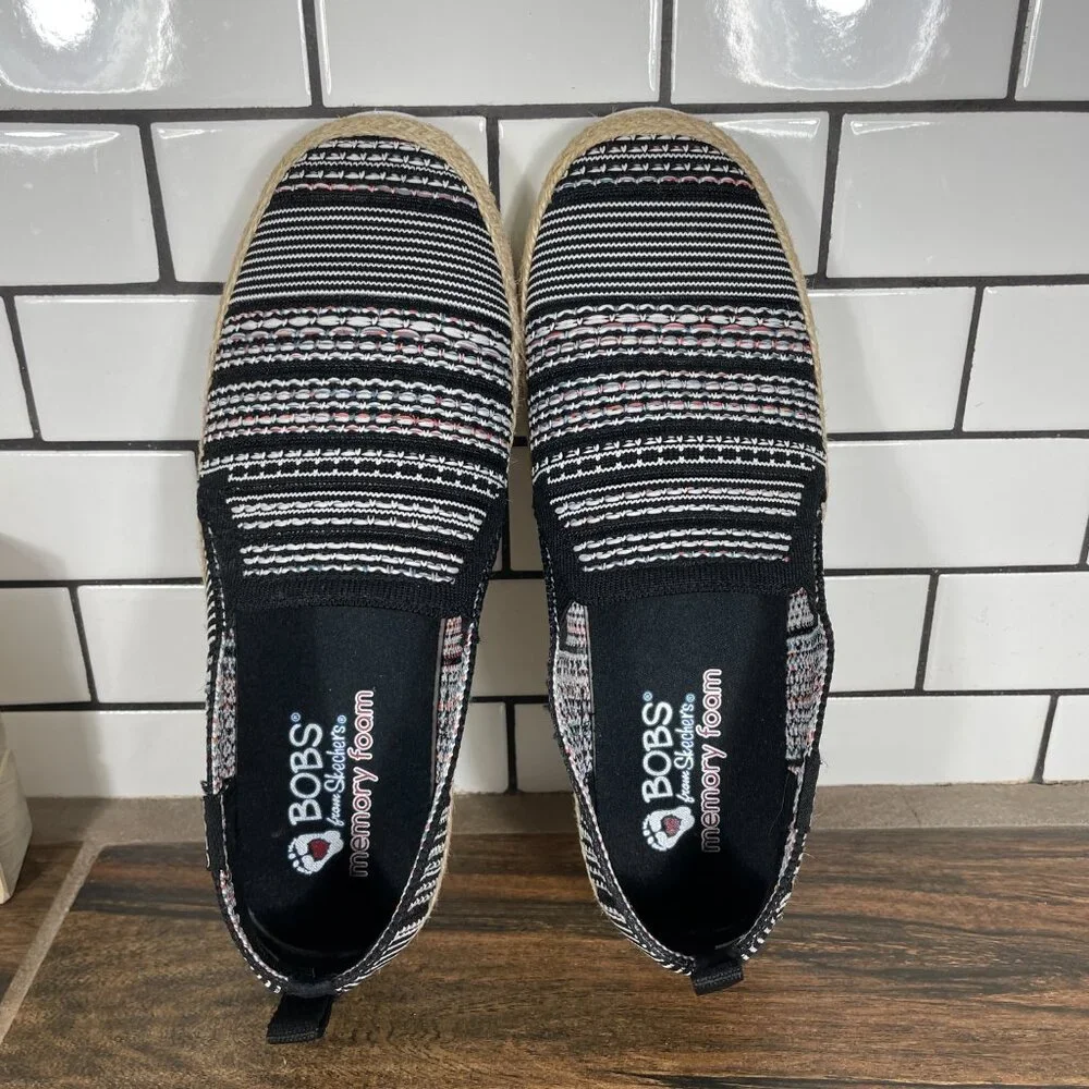 Skechers BOBS Flexpadrille 3.0 Island Muse Shoes Womens 7 Black Multi Slip On